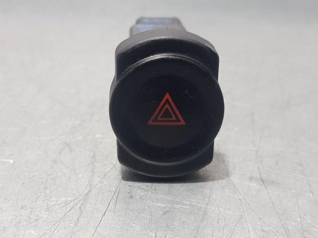 Przycisk włączania światła awaryjnego 8200602232 RENAULT