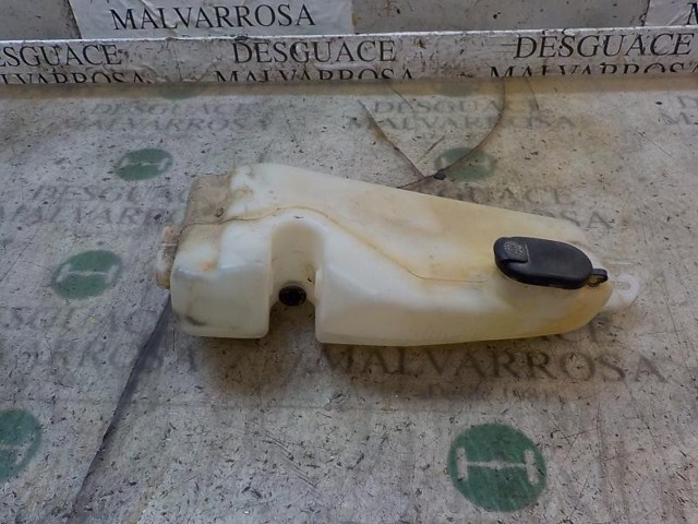 Zbiorniczek spryskiwacza szyb 8200609549 RENAULT