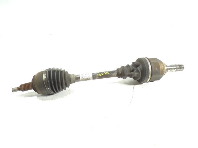Półoś napędowa przednia lewa 8200618182 RENAULT