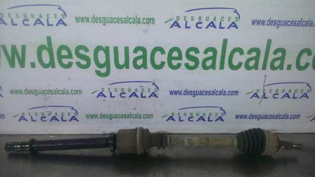 Półoś napędowa przednia prawa 8200626038 RENAULT