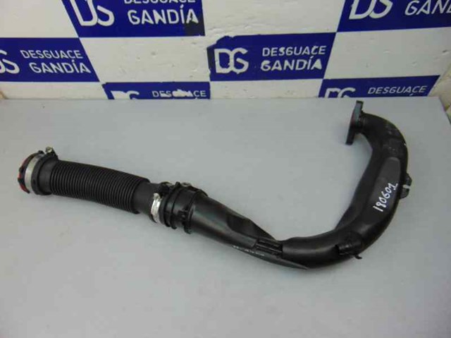 Króciec powietrza, wlot do turbiny (doładowanie) 8200645723 NISSAN