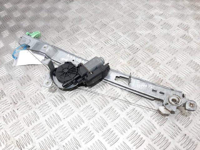 Mechanizm podnoszenia szyby drzwi przednich prawych 8200646840 RENAULT