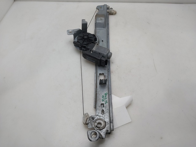 Mechanizm podnoszenia szyby drzwi przednich prawych 8200646840 RENAULT