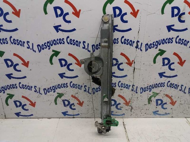 Mechanizm podnoszenia szyby drzwi przednich lewych 8200646841 RENAULT