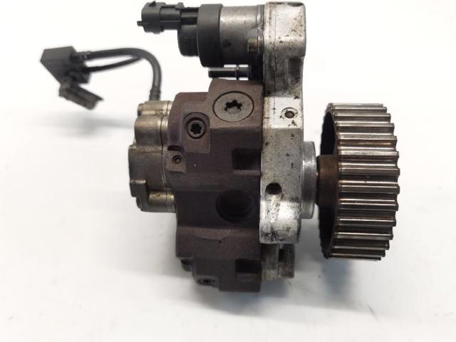 Pompa wtryskowa wysokiego ciśnienia 8200659766 RENAULT