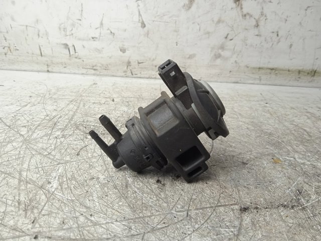 8200661049 Renault (RVI)