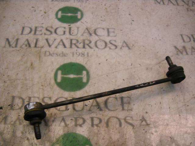 Łącznik stabilizatora przedniego 8200661217 RENAULT