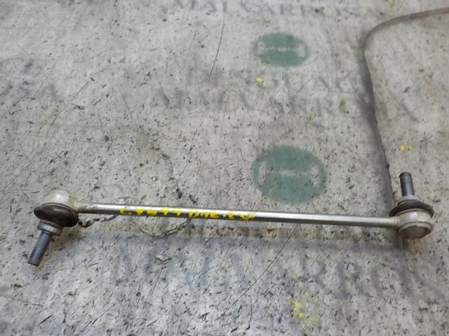 Łącznik stabilizatora przedniego 8200669065 RENAULT