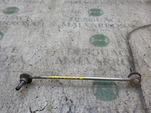 Łącznik stabilizatora przedniego 8200669065 RENAULT