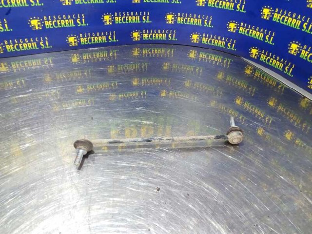 Łącznik stabilizatora przedniego 8200669065 RENAULT