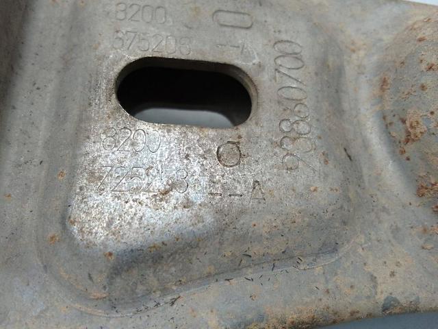 Poduszka (podpora) silnika tylna 8200675206 RENAULT