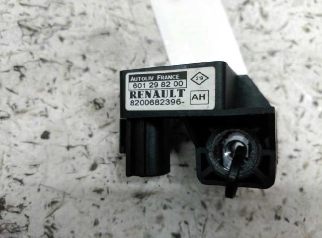 8200682396 Renault (RVI)