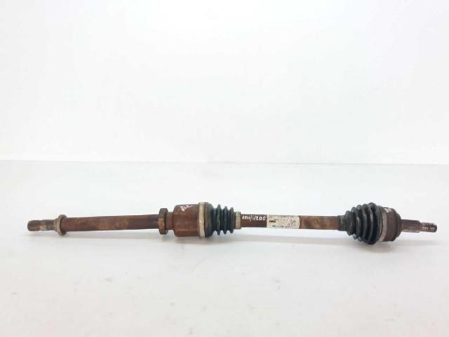 Półoś napędowa przednia prawa 8200687740 RENAULT