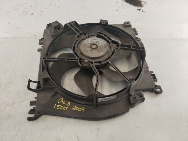 Wentylator elektryczny układu chłodzenia kompletny (silnik+wirnik) 8200688375 RENAULT