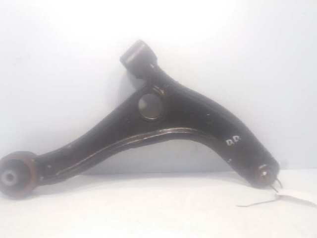 Wahacz zawieszenia przedniego dolny prawy 8200688875 RENAULT