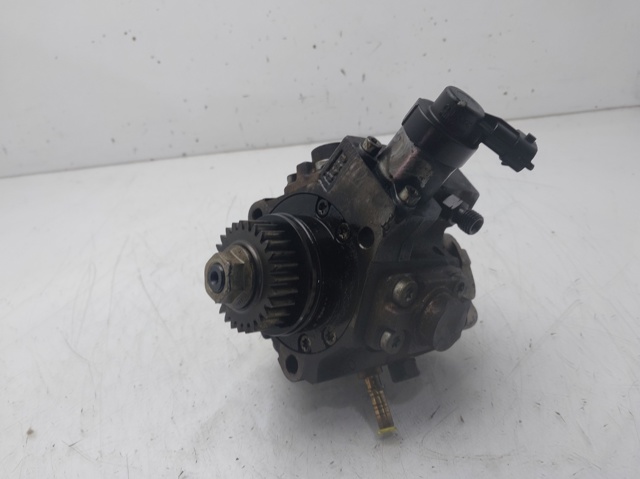 Pompa wtryskowa wysokiego ciśnienia 8200690744 NISSAN
