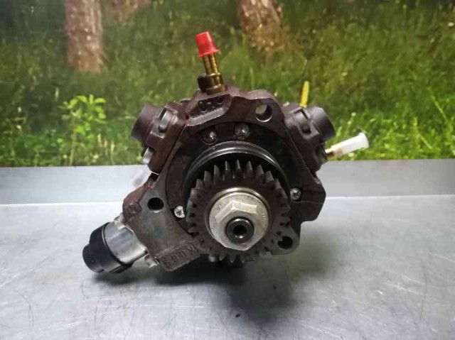 Pompa wtryskowa wysokiego ciśnienia 8200690744 NISSAN