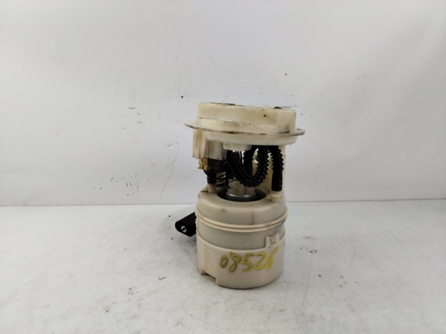 Moduł pompy paliwowej z czujnikiem poziomu paliwa 8200704685 RENAULT