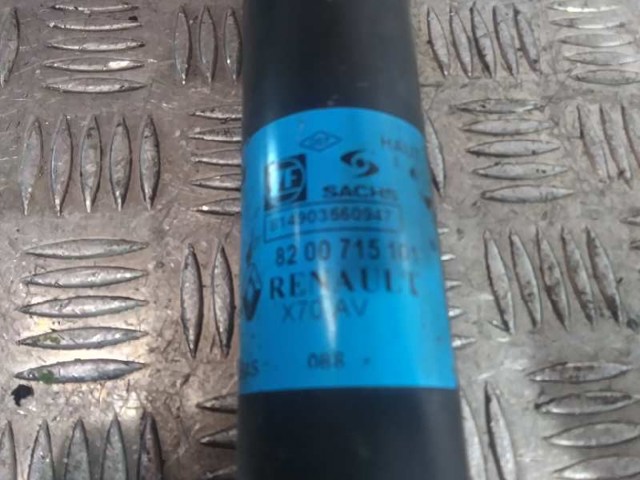 Amortyzator przedni 8200715101 NISSAN