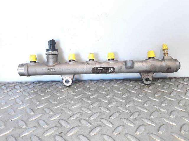 Czujnik ciśnienia paliwa 8200715519 RENAULT
