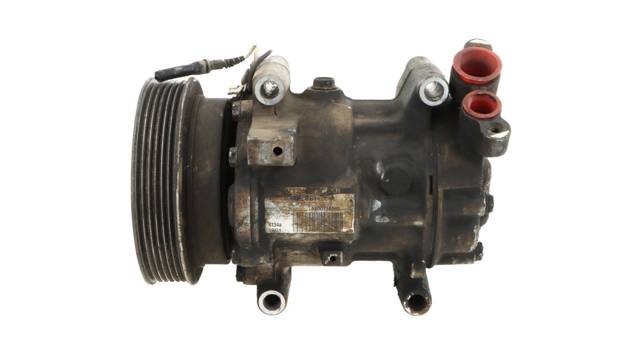 Sprężarka klimatyzacji 8200716562 RENAULT