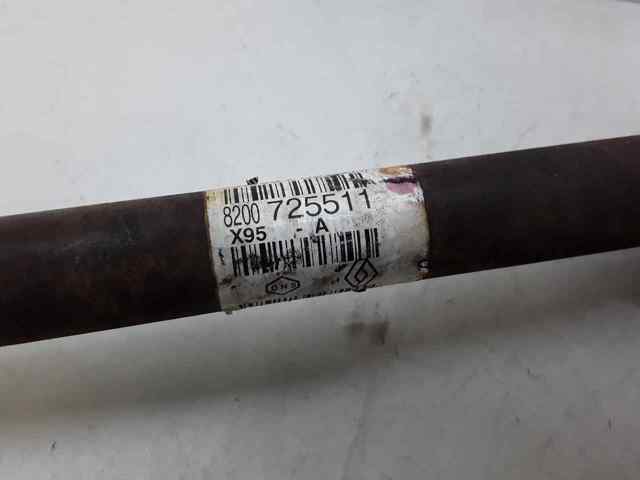 Półoś napędowa przednia prawa 8200725511 RENAULT