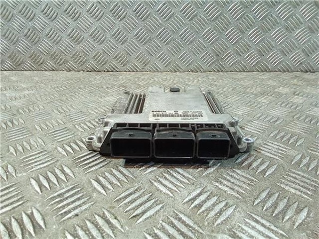 Sterownik silnika 8200726880 RENAULT