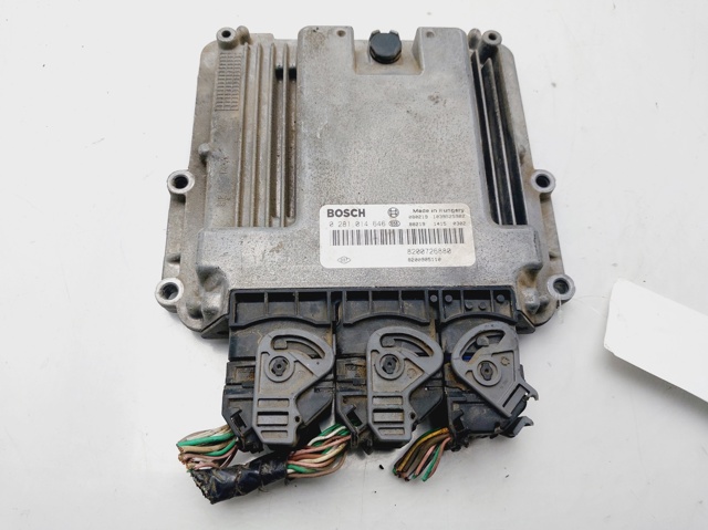 Sterownik silnika 8200726880 RENAULT