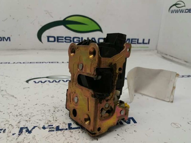 Zamek drzwi Nissan Kubistar