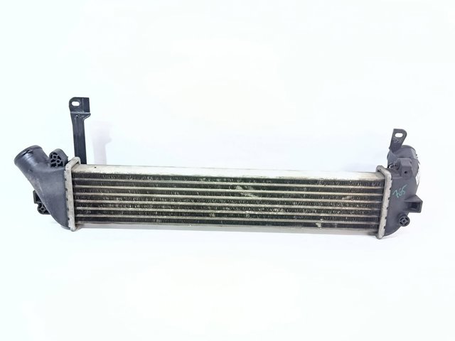 Chłodnica intercoolera 8200732390 RENAULT