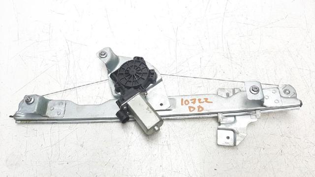 Mechanizm podnoszenia szyby drzwi przednich prawych 8200733828 RENAULT