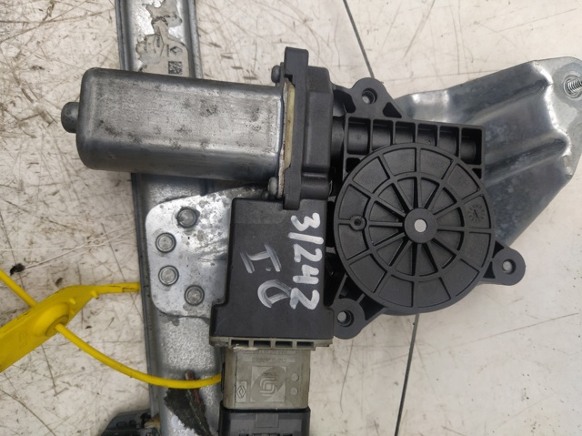 8200733829 Renault (RVI)