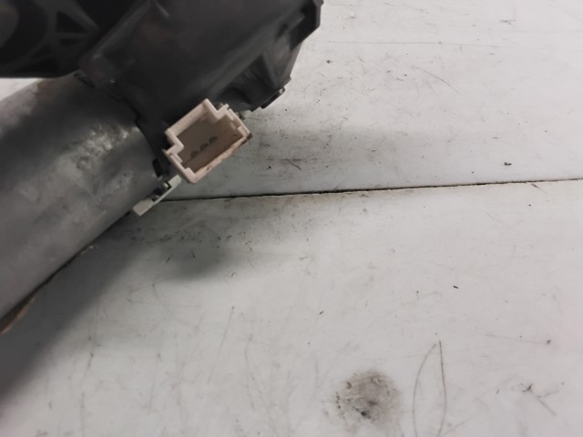 Silniczek wycieraczki tylnej szyby 8200734582 RENAULT