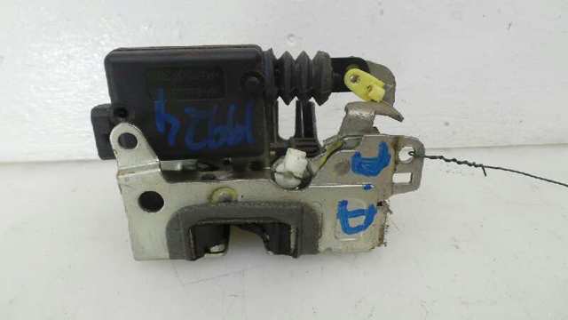Zamek drzwi przednich prawych 8200735224 RENAULT