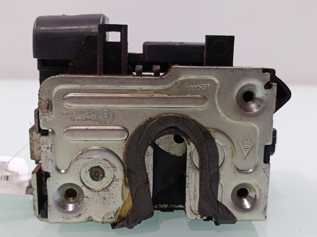 Zamek drzwi przednich prawych 8200735224 RENAULT