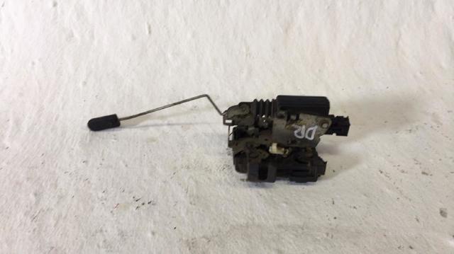 Zamek drzwi przednich prawych 8200735224 RENAULT