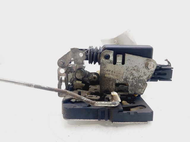 Zamek drzwi tylnych prawych 8200735246 RENAULT