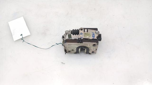 Zamek drzwi tylnych prawych 8200735246 RENAULT