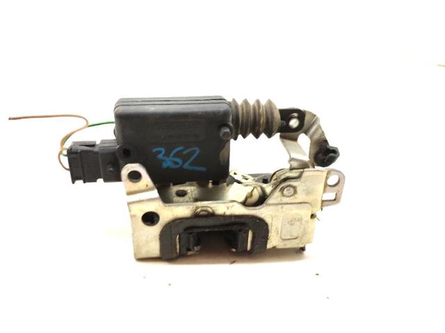 Zamek drzwi tylnych prawych 8200735246 RENAULT