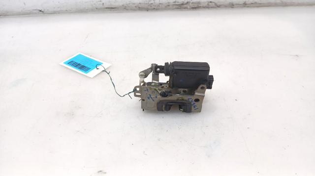 Zamek drzwi tylnych lewych 8200735248 RENAULT