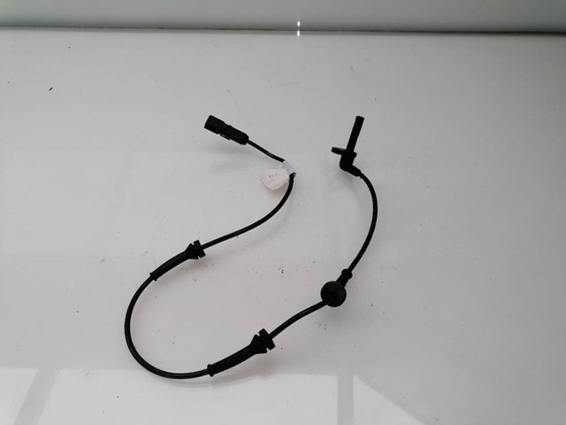 Czujnik ABS przedni 8200735314 OPEL