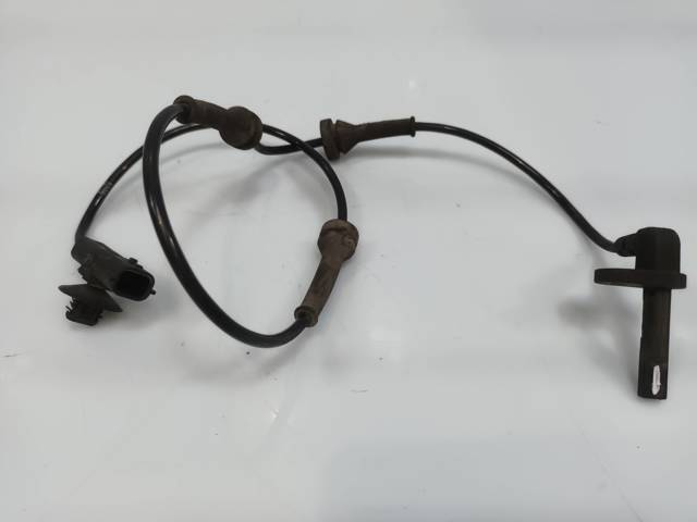 Czujnik ABS przedni 8200735314 RENAULT