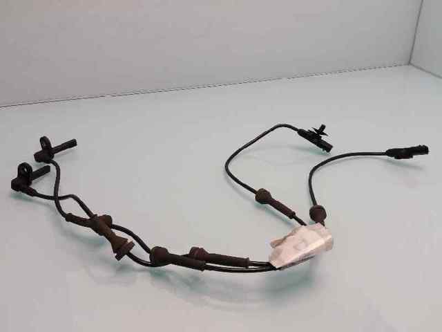 Czujnik ABS przedni 8200735314 RENAULT