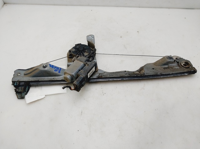 Mechanizm podnoszenia szyby drzwi przednich lewych 8200748377 RENAULT