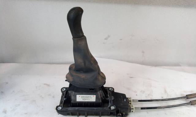 Mechanizm zmiany biegów (cięgno) 8200760429D RENAULT
