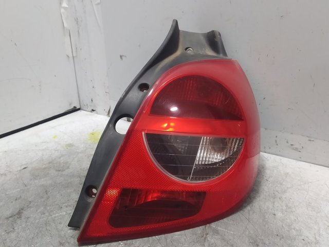 Lampa zespolona tylna prawa 8200776050 RENAULT