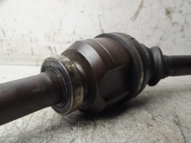 8200786810 Renault (RVI)