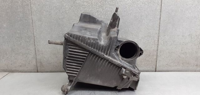 Filtr powietrza 8200788196 RENAULT