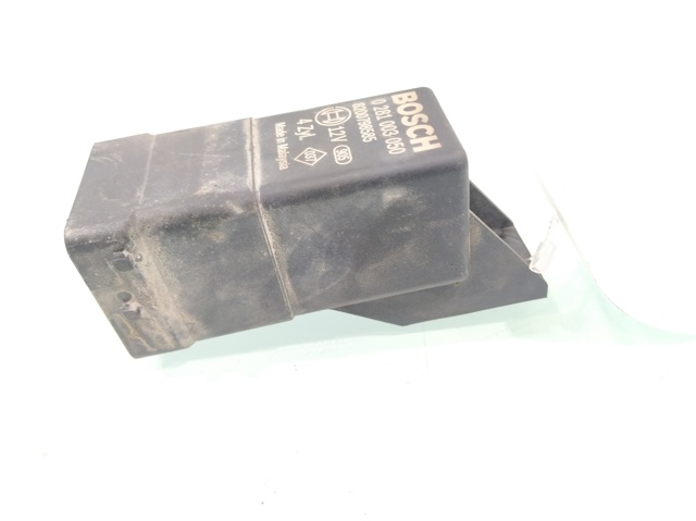 Przekaźnik świec żarowych 8200798585 RENAULT