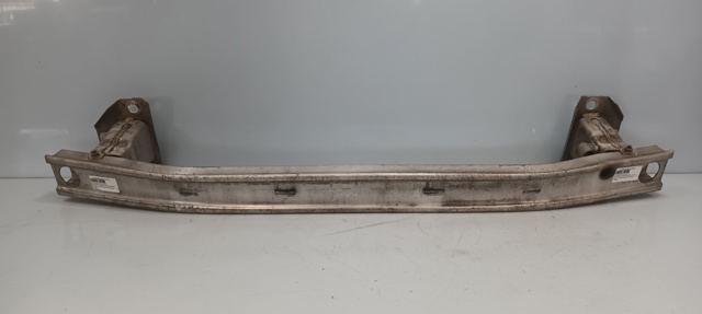 Wzmocnienie zderzaka przedniego 8200834849 RENAULT